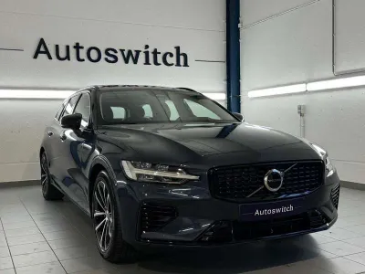 Volvo V60 T6 AWD plug-in hybrid - Plus Dark