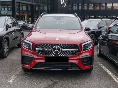 Mercedes-Benz GLB 220d 4Matic =AMG= Night Package/Distronic Гаранция